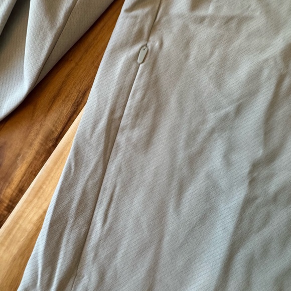 NTW Lululemon men’s woven air half zip, Size XL - Picture 4 of 4